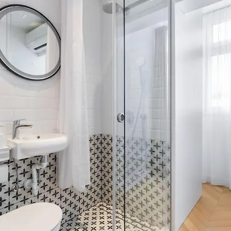 Luxury Marijeta, Sea View, Free Parking Apartment