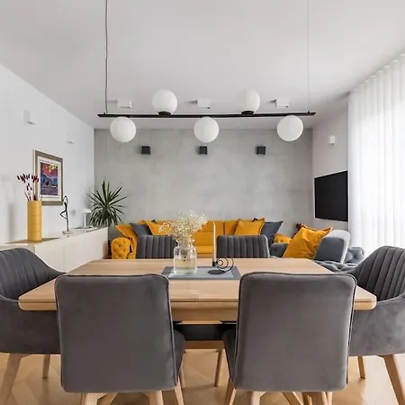 Luxury Marijeta, Sea View, Free Parking Apartment